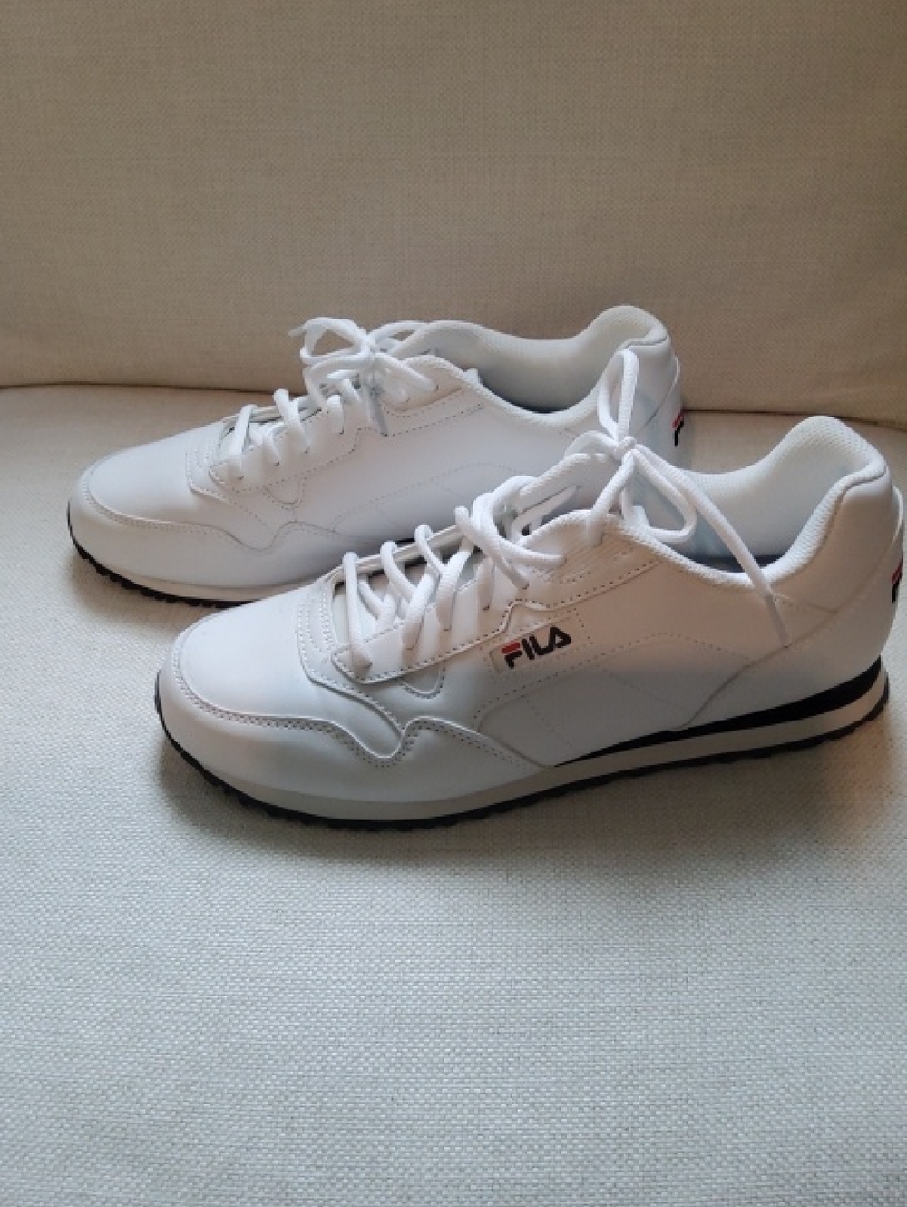 FILA White Low-Profile Lace-Up Sneakers with Black Accents